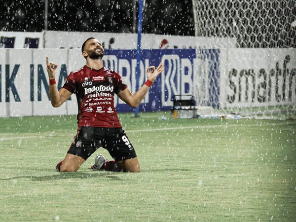Penyerang Bali United, Ilija Spasojevic