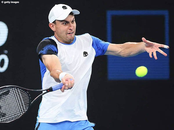 Aslan Karatsev dan Andy Murray melenggang ke semifinal di Sydney International 2022