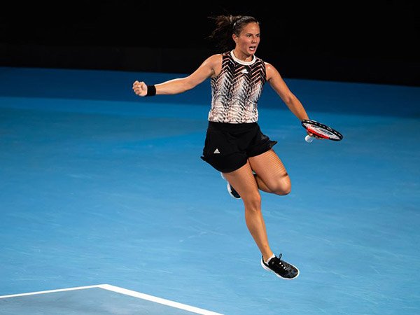 Daria Kasatkina permalukan Garbine Muguruza demi semifinal di Sydney International 2022