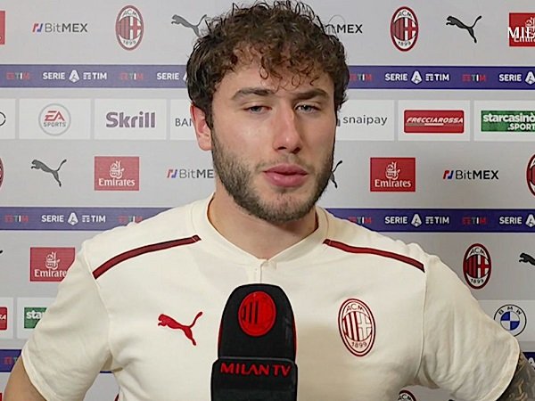 Jujur, Calabria Sebut Wasit Bikin Milan Kehilangan Tiga Poin Dari Spezia