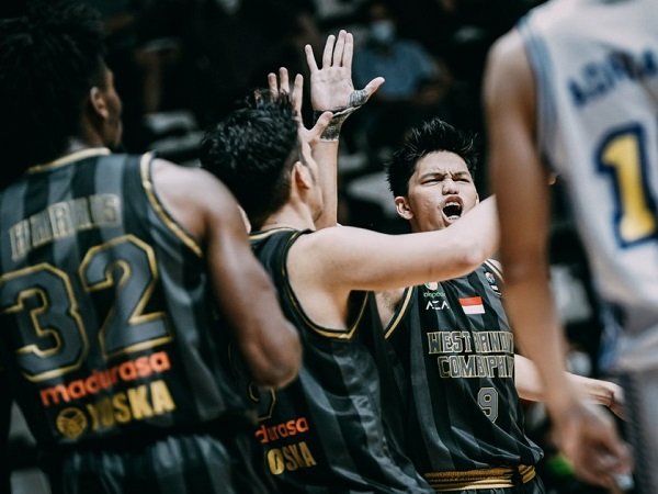Raoul Miguel Hadinoto puas dengan permainan timnya ketika kalahkan Prawira Bandung.