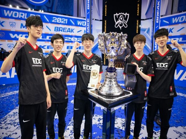LPL Spring Split 2022: Rekor Sempurna Putus, EDG Tetap Kalahkan UP