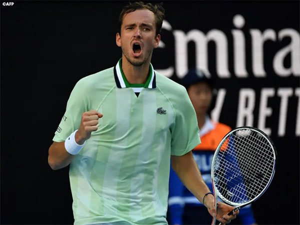 Daniil Medvedev sabet satu tiket menuju babak keempat Australian Open 2022