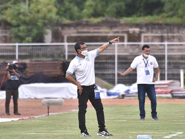Pelatih Persela Lamongan, Jafri Sastra
