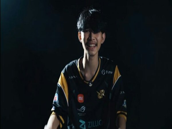 Alasan FrontaL Gaming Kembali Kompetitif FF dengan Gabung RRQ Hide
