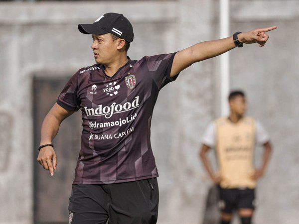 Pelatih sementara Bali United, Yogie Nugraha