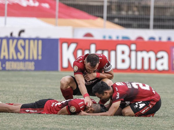 Penyerang Bali United, Lerby Eliandry setelah membobol gawang Borneo FC