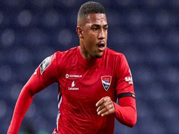 Atletico Madrid segera amankan servis Samuel Lino