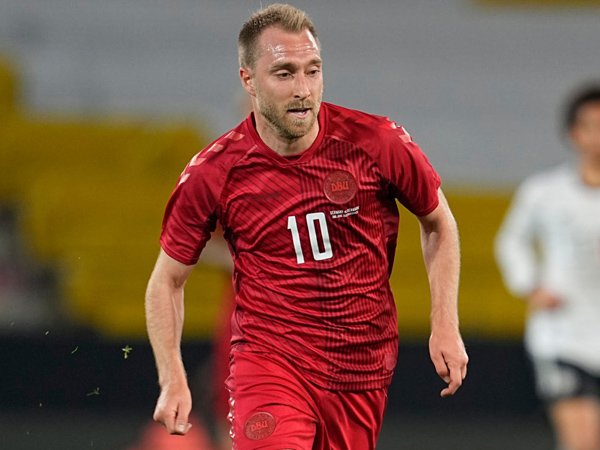 Gelandang Brentford, Christian Eriksen.