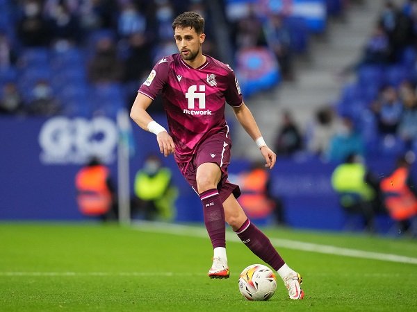 Napoli dekati Adnan Januzaj yang bakal habis kontrak.