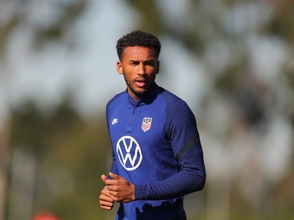 Auston Trusty  (Sumber: Getty)