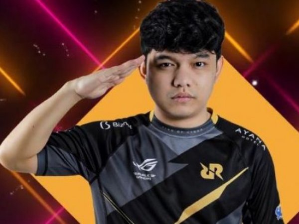 Sudah Diganti, Acil Tetap Latih RRQ Hoshi Selama Sepekan MPL ID Season 9