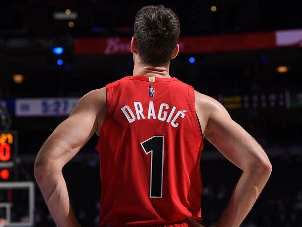 Los Angeles Lakers mulai tertarik datangkan Goran Dragic.