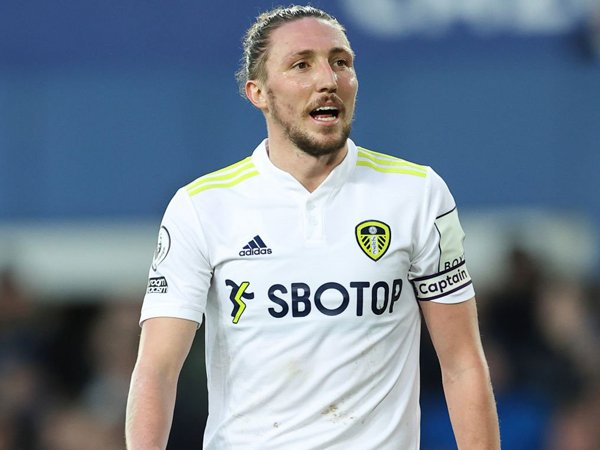 Kapten Leeds United, Luke Ayling.