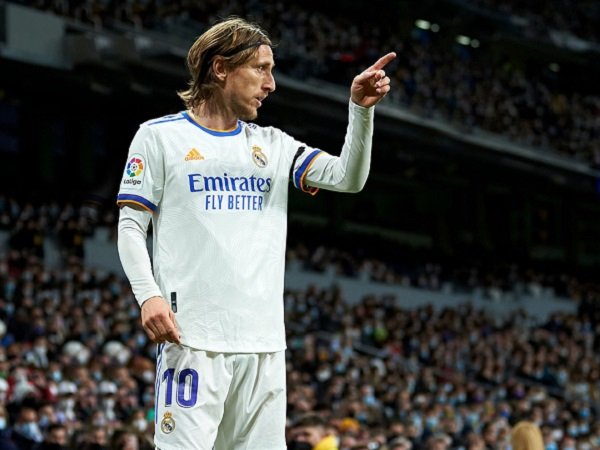 Luka Modric masih belum ditawari perpanjangan kontrak.
