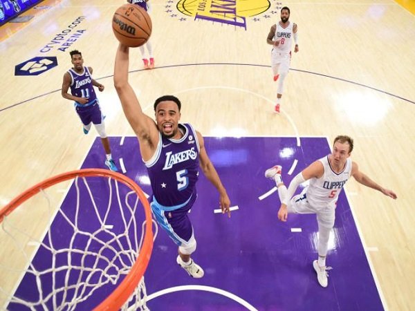 Pemain Los Angeles Lakers, Talen Horton-Tucker saat melawan Los Angeles Clippers.