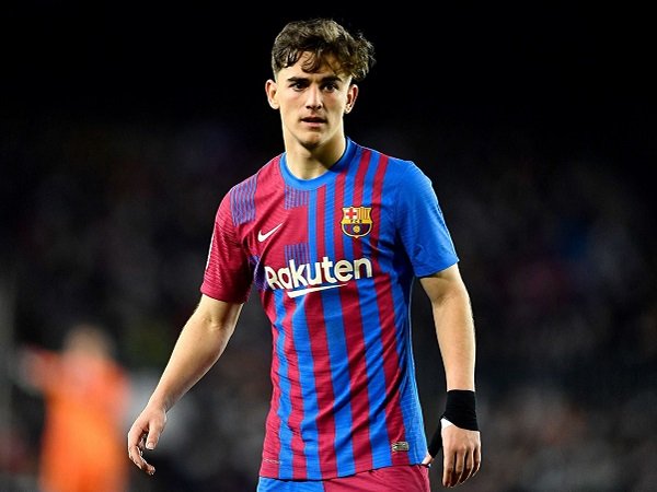 Gavi kabarnya sedang didekati oleh Real Madrid.