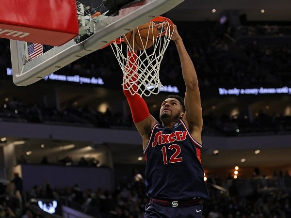 Tobias Harris rela mengalah demi performa 76ers yang makin baik.