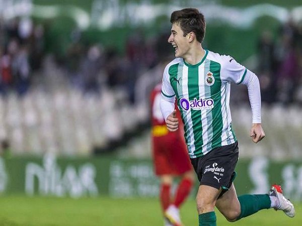 Barcelona resmi mendapatkan Pablo Torre dari Racing Santander.