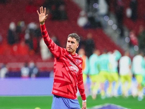 Atletico Madrid terancam tanpa Gimenez vs Man United