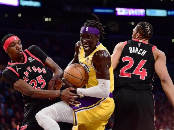 Semangat tak kenal lelah Wenyen Gabriel puaskan Frank Vogel.