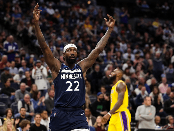 Patrick Beverley balas komentar pedas dari Russell Westbrook.