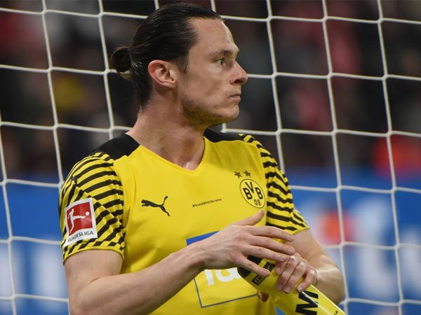 Bek kiri Borussia Dortmund Nico Schulz