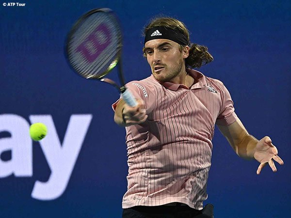 Stefanos Tsitsipas penuh perjuangan demi lalui rintangan pertama di Miami Open 2022