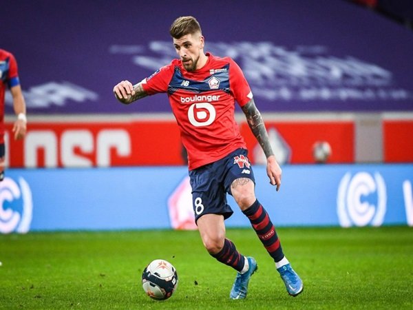 Atletico Madrid incar Xeka