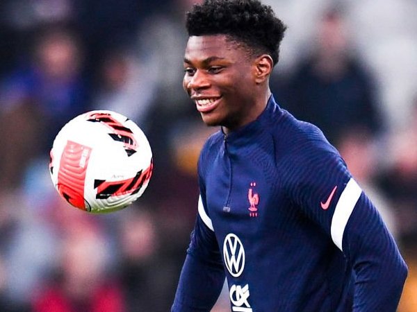 Liverpool Lebih Disarankan untuk Rekrut Aurelien Tchouameni