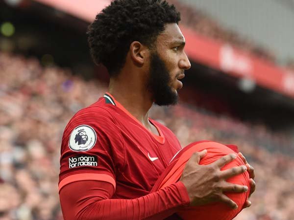 Klopp Lebih dari Senang dengan Penampilan Joe Gomez