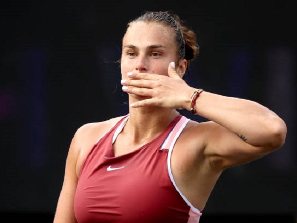 Aryna Sabalenka dan Paula Badosa lewati tantangan pertama di Charleston Open 2022