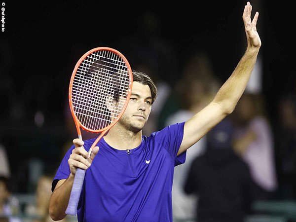 Taylor Fritz tampil impresif atasi tantangan pertama di Houston musim 2022