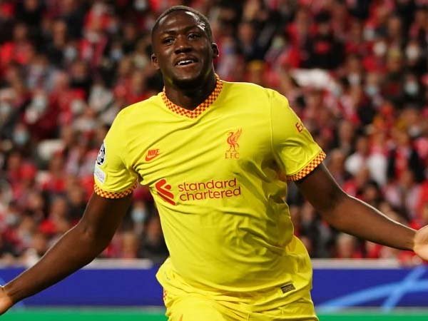 Konate Dapat Pujian dari Mantan striker Arsenal