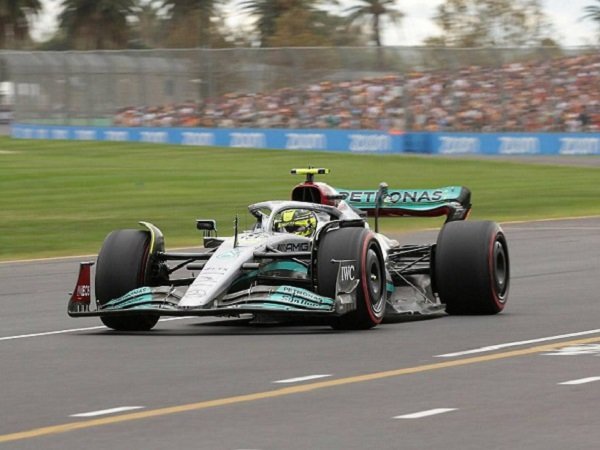 Mercedes, Lewis Hamilton