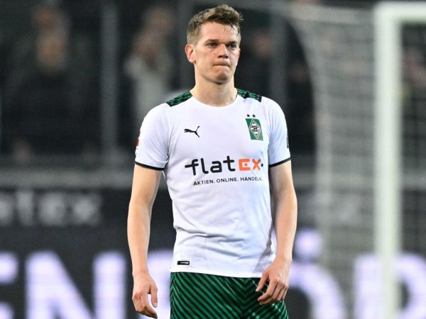 Bek Borussia Monchengladbach, Matthias Ginter.
