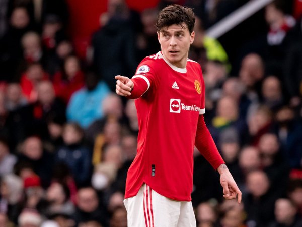 Bek Manchester United, Victor Lindelof.