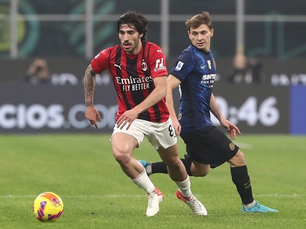 Sandro Tonali dan Nicolo Barella