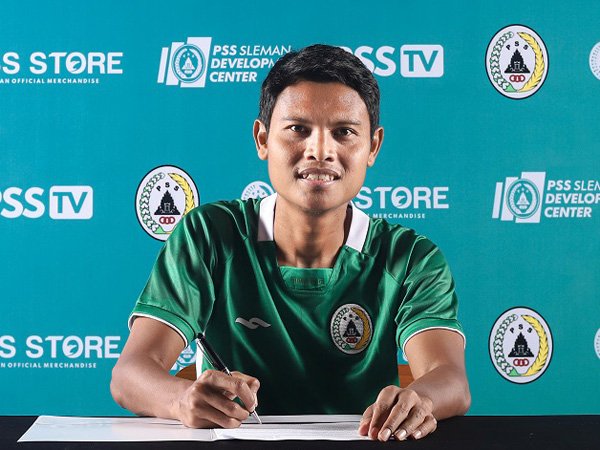 Fandi Eko Utomo resmi diperkenalkan sebagai pemain anyar PSS Sleman