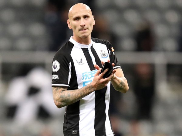 Gelandang Newcastle United, Jonjo Shelvey.