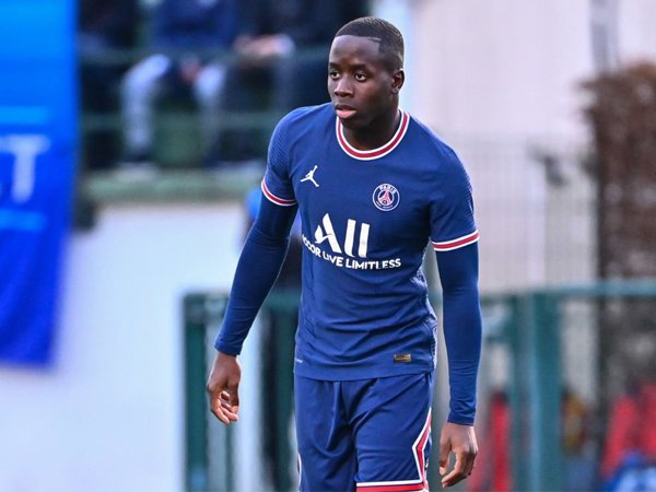 Winger Paris Saint-Germain, Djeidi Gassama.
