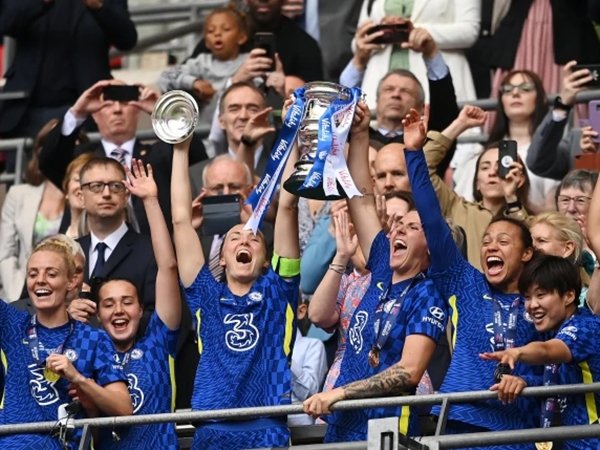Tim Wanita Chelsea menangkan Piala FA 2021-22  (Sumber: Getty)