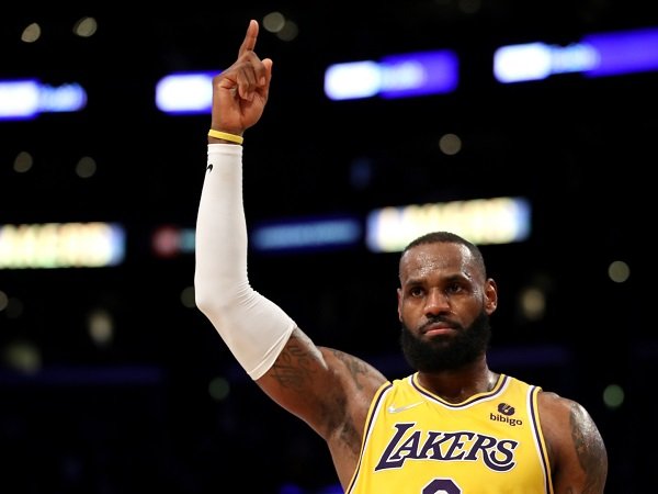 LeBron James anggap kekalahan dari Mavericks di Final 2011 sebagai momen terberat dalam kariernya.