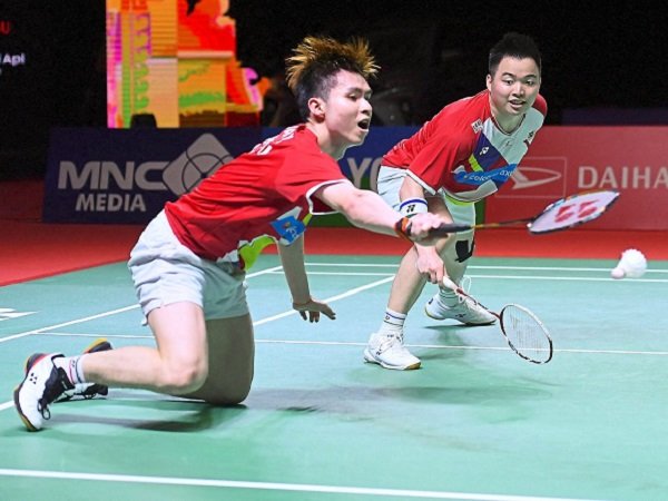 Aaron/Wooi Yik Tumbangkan Juara Olimpiade di Perempat Final Thailand Open 2022