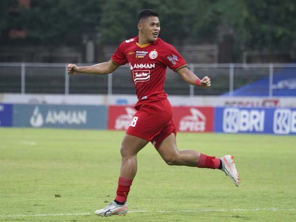 Penyerang muda Persija Jakarta, Taufik Hidayat