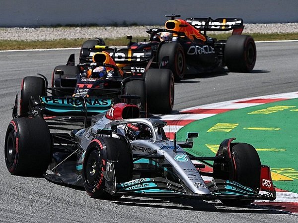 Mercedes, George Russell