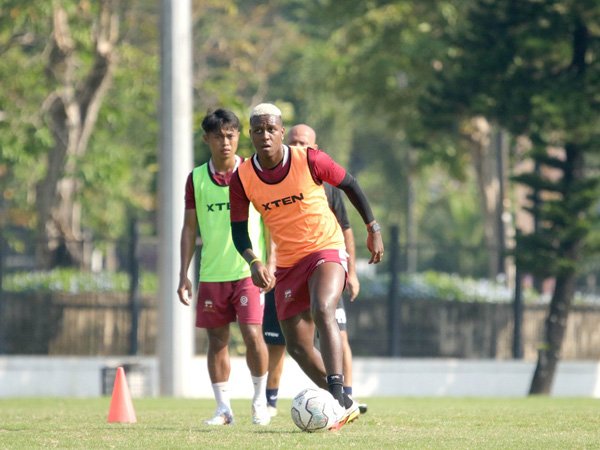 Gelandang asal Brasil milik Madura United, Hugo Gomes atau Jaja