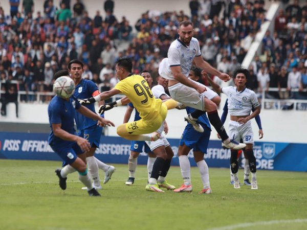 Laga uji coba leg kedua PSIS Semarang Vs Arema FC
