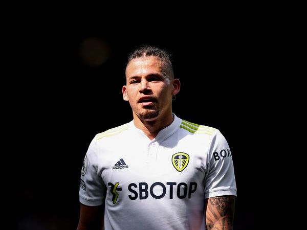 Kalvin Phillips dikabarkan menjadi target utama Manchester City musim panas ini.