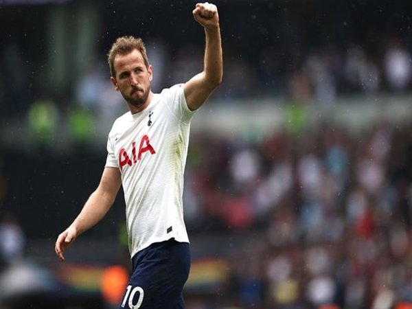 Mourinho kirim sinyal transfer pada Kane